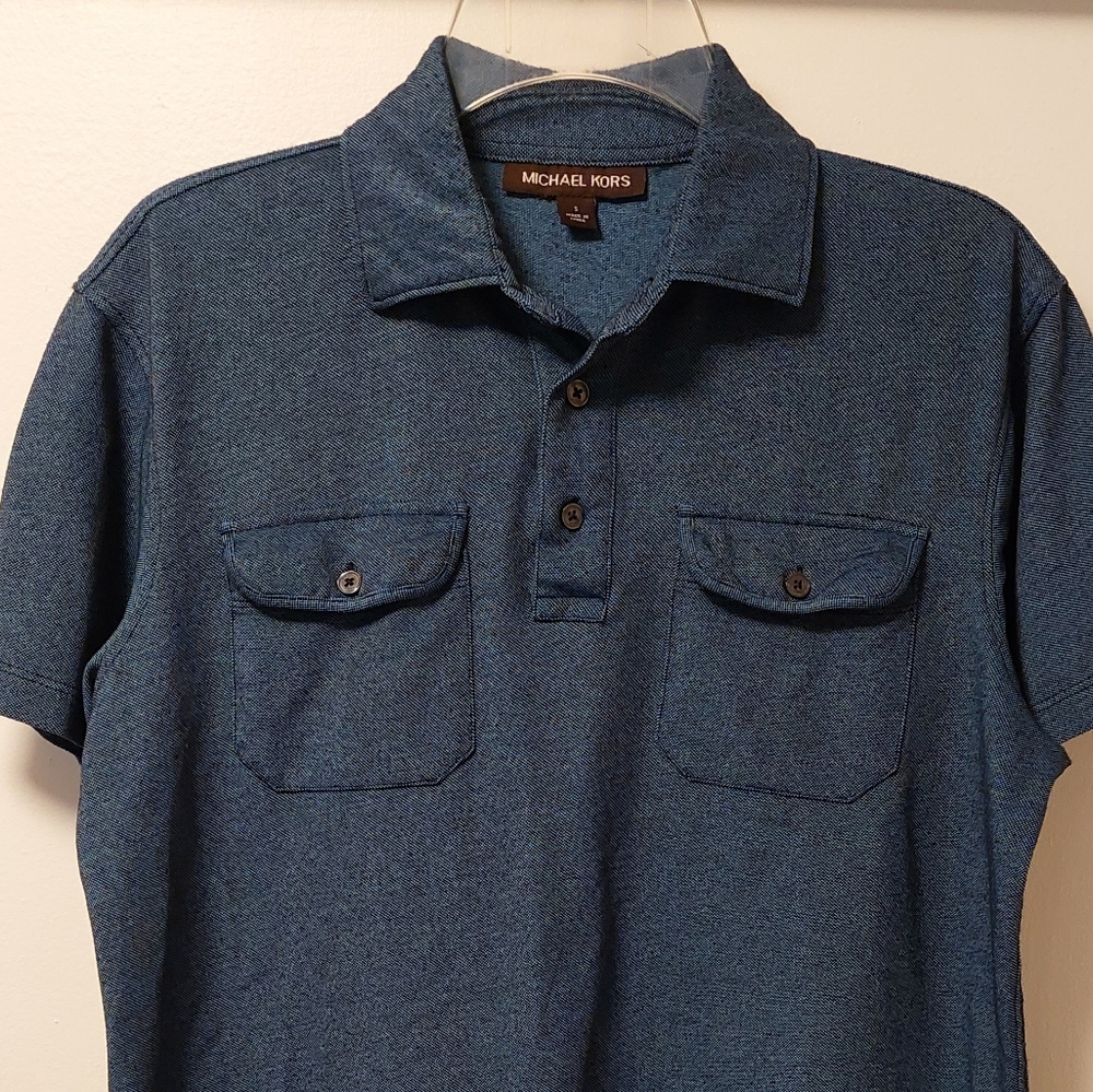 MICHAEL KORS 2 Pocket 3 Button Short Sleeve Polo